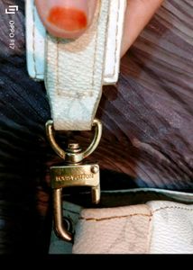 Louis Vuitton White Slingbag