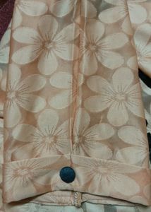 Girls /Women Stylish Top. L Size.