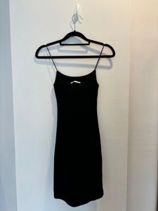 zara fitted dress in black ☻