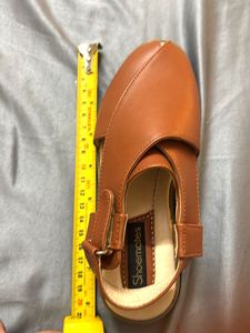 Cute Brown Sandals