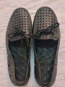 Stylish Black Loafers for Girls 👧
