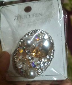 Brooch