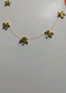 Floral Pendant Necklace