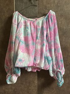 Balloon Sleeve Top