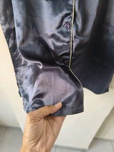 Women&#39;s Satin Plain Relaxed Night Suit 😍