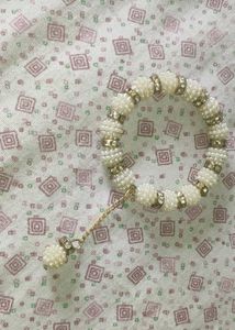 Pearl &amp; Rhinestone Bracelet