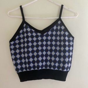 Chic Argyle Knit Crop Top – Blue & Black Sleeveles