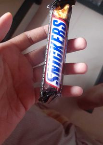 Yardley London Perfume With Snickers Combo