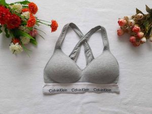 Calvin Klein : Sports Top