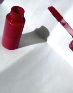 Huda Matte 2 In 1 Lipstick