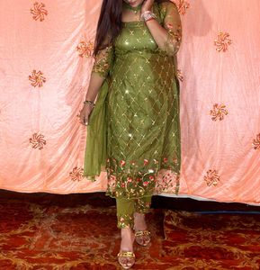 Elegant Green Kurta Set