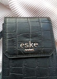 Eske Paris Leather Sling Bag