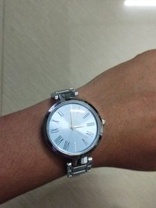 Ladies Pretty Watch Silver Color