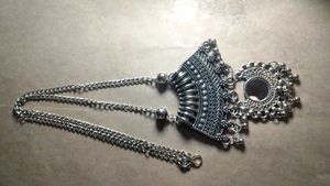 Silver Tone Necklace