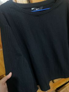 Max Black Full Sleave Sweatshirt!!