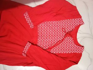 Two Women&#39;s Kurtis