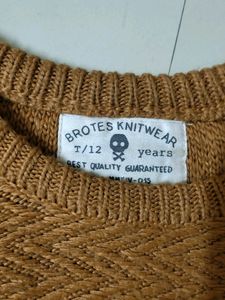 Brotes Branded Knitwear