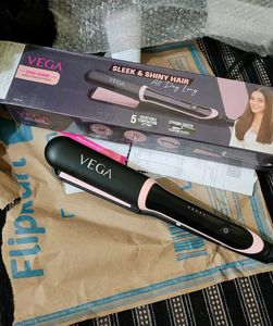 Vega Hair Straightener