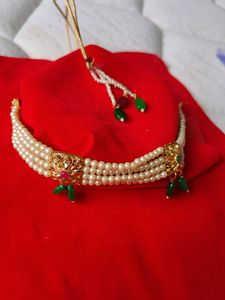 Pearl Choker Necklace