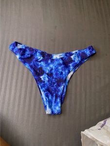 Tie-Dye Bikini Bottom🐟