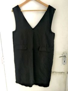Classic Black Sleeveless Dress