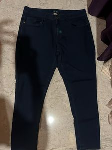 Dark Wash Cropped Jeans