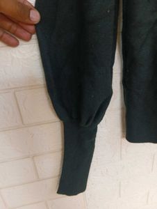 Korean black sweater