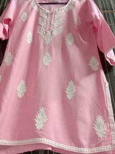 Pink Chikankari Kurti🌸