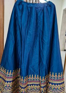 Teal Blue Lengha In Excellent Condition
