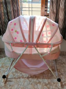 Bassinet Cum Rocker With Storage Basket