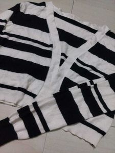 White/Black strive Sweaters