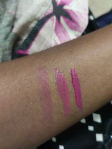 Liquid Lipsticks (Set of 2)And 1Lip Stick