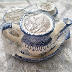 Bone China Tea Set