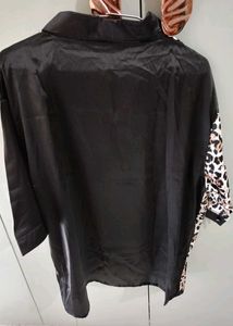 Animal Print Contrast Top