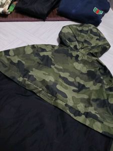 Champion Camo Windbreaker (Active jacket)