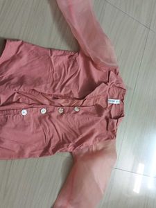 Not Top With Puffed Sleeve