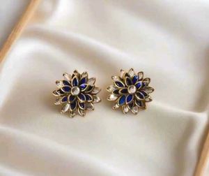 New Trending kundhan Earring Studs
