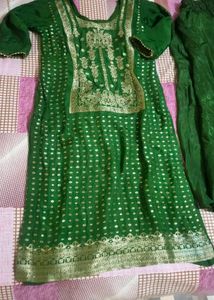 Green &amp; Gold Embroidered Salwar Kameez