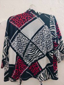 Open-front Cargian Top
