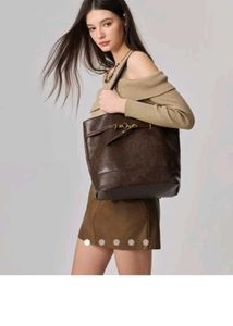 Savana Bucket Bag