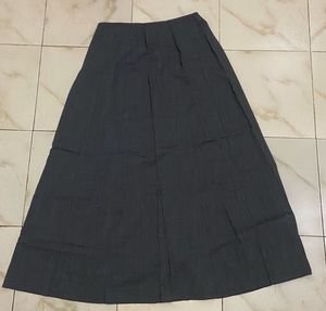 Elegant Grey Maxi Skirt