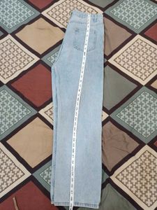 Light Wash Urbanic Jean