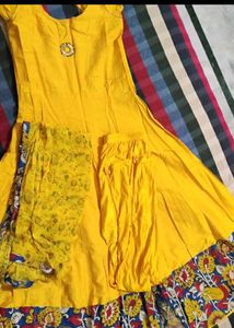 White And Yellow Embroidered Anarkali Kurti COMBO