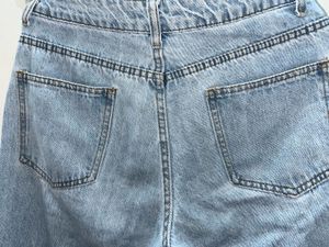 Women Wide Leg Light Blue Ripped Jeans!!!👖