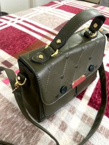 Stylish Olive Green Crossbody Bag