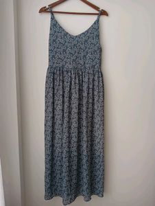 Sleeveless Dress