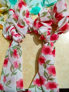 Combo Of 4 Pairs Scrunchies