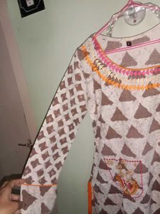 Women&#39;s Kurti