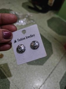 Sparkling Stud Earrings