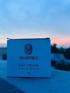 Dhartika Day Cream